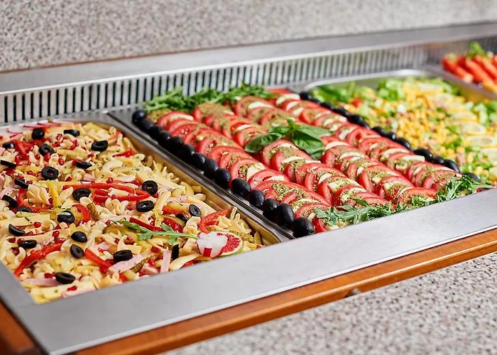 Petar And Pavel & Relax Center 3*