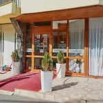 Szálloda Petar And Pavel & Relax Center