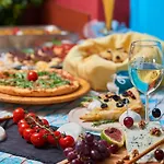 Petar And Pavel & Relax Center Pomorie
