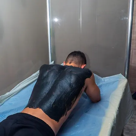 Petar And Pavel & Relax Center 포마리