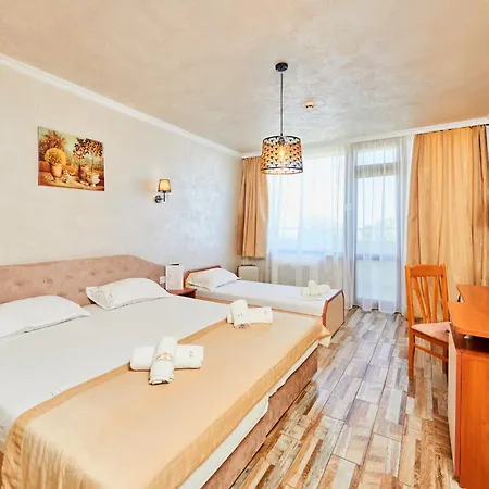 Petar And Pavel & Relax Center Хотел Поморие