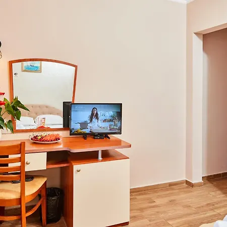 Petar And Pavel & Relax Center Pomorie